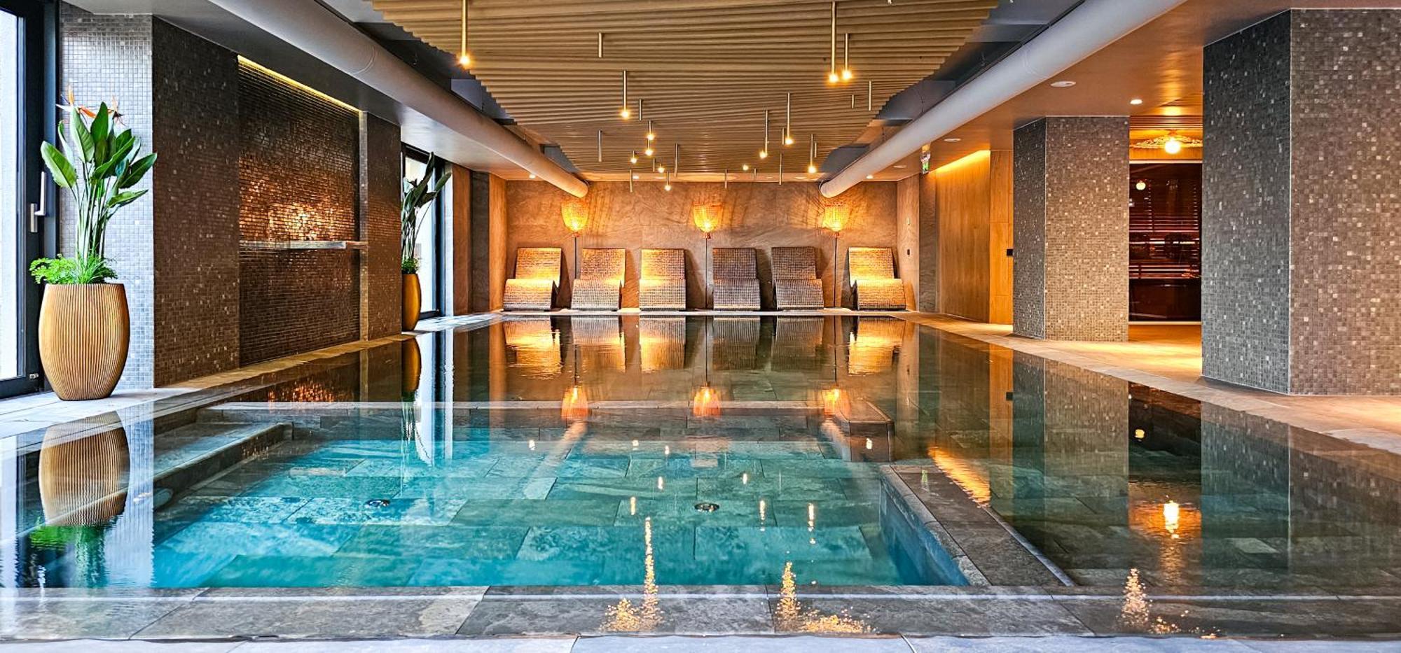 Hotel Bucura Călimăneşti Eksteriør billede
